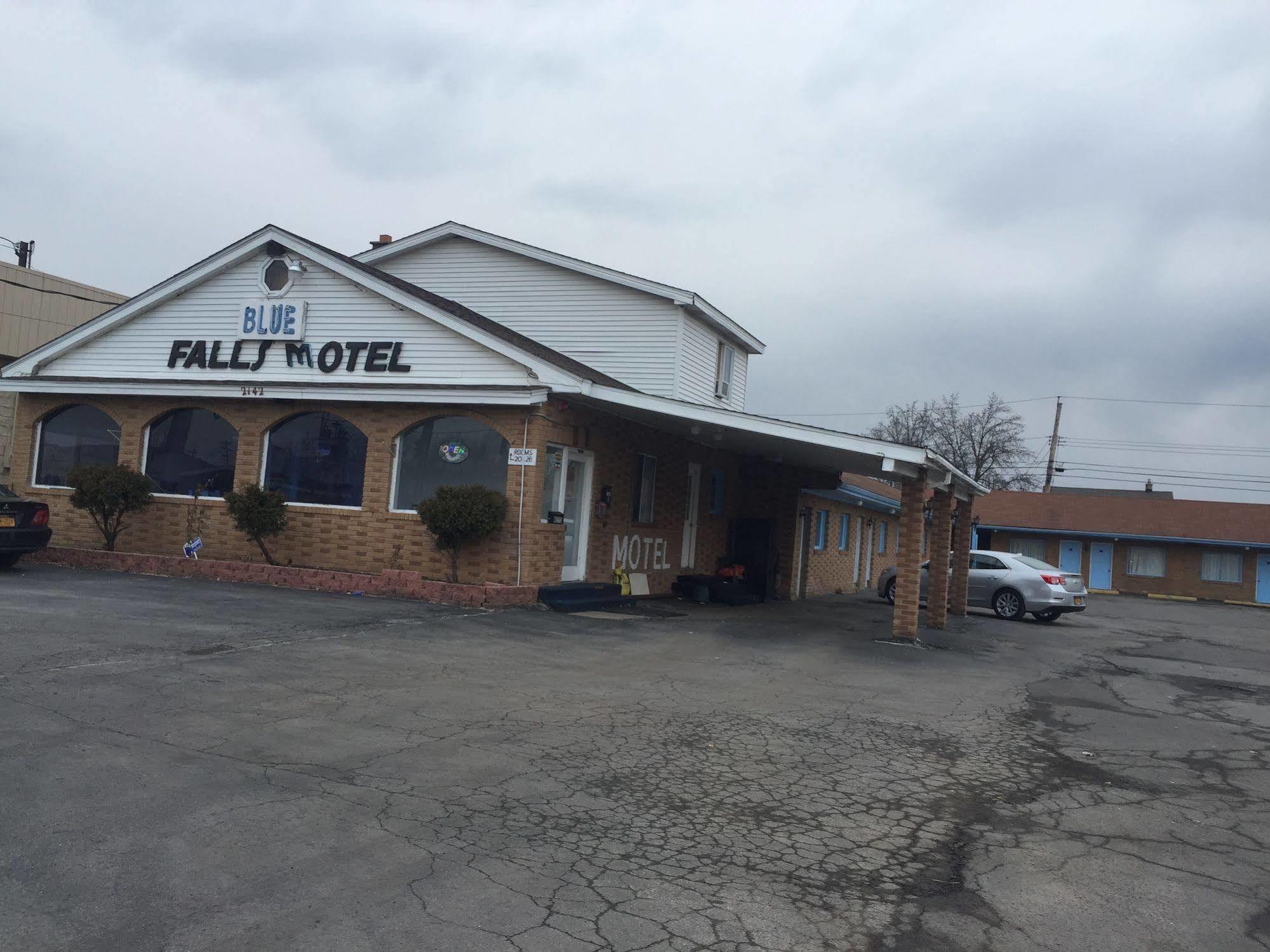 Blue Falls Motel Tonawanda Bagian luar foto